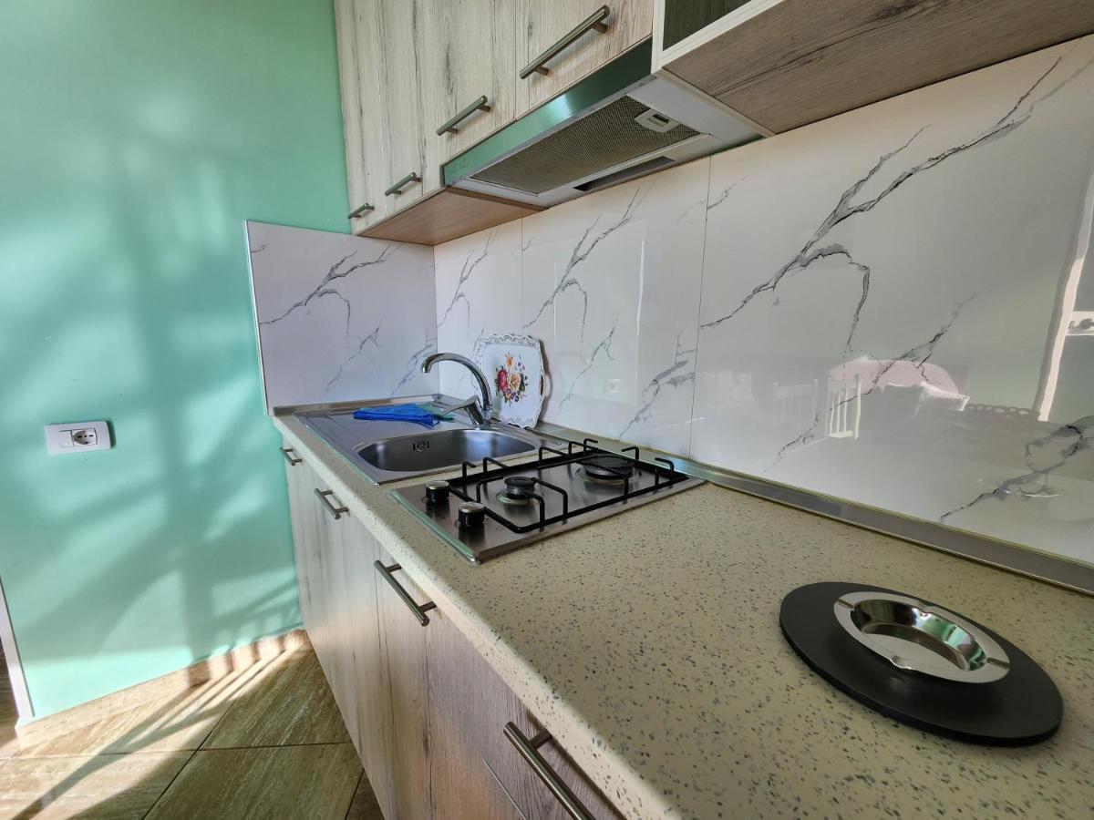 Villa Orange Vlorë Εξωτερικό φωτογραφία