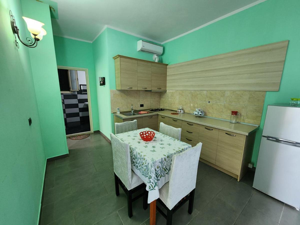 Villa Orange Vlorë Εξωτερικό φωτογραφία